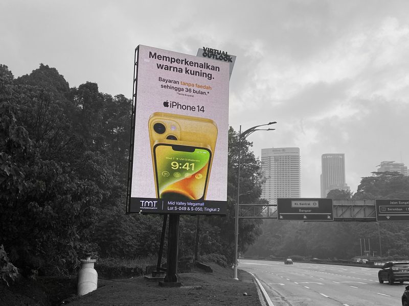 Outdoor billboard advertising the iPhone 14 by Thunder in Klang Valley by Kesion Malaysia
